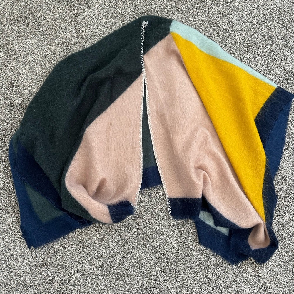 Color block poncho